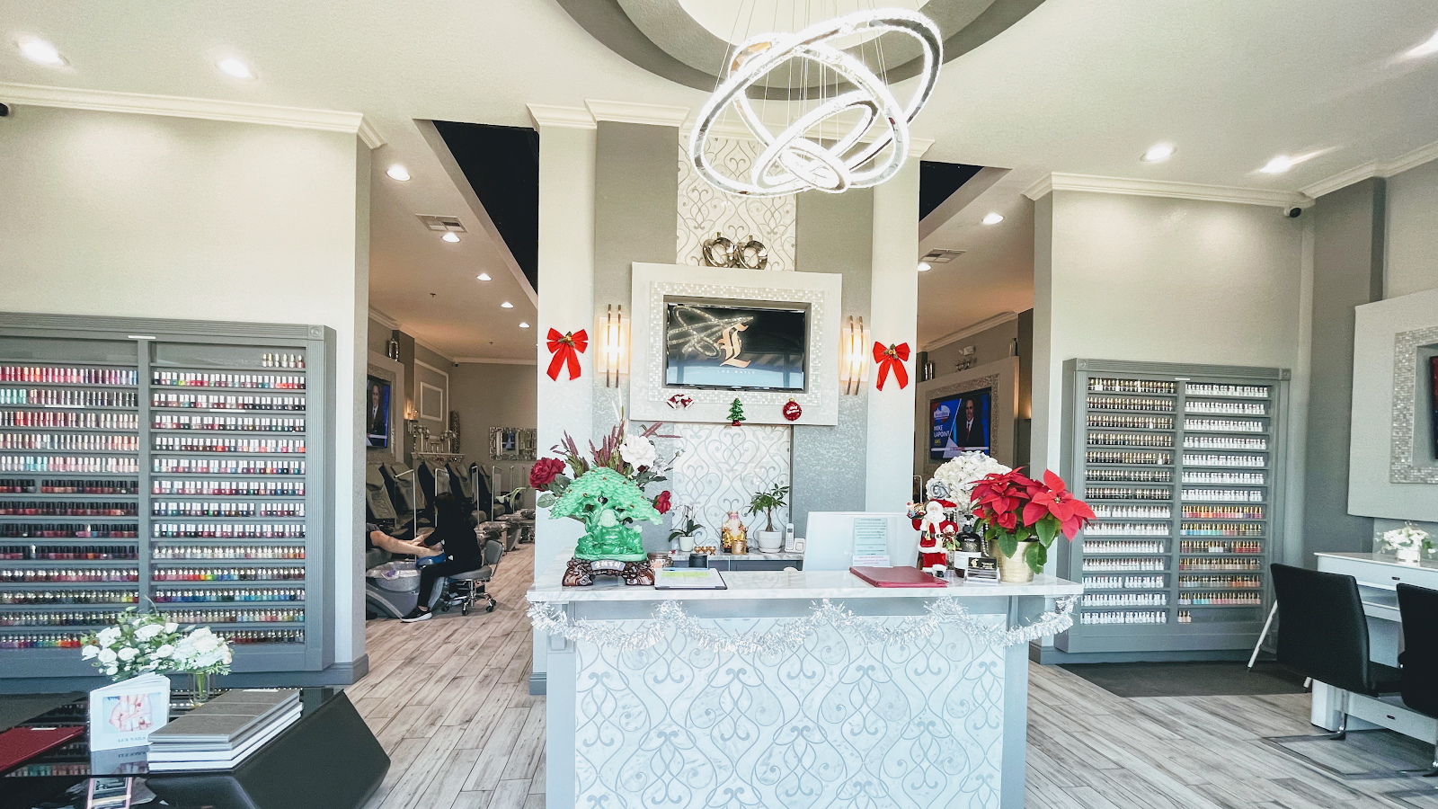 Lux Nail Spa Waco nail photo 8